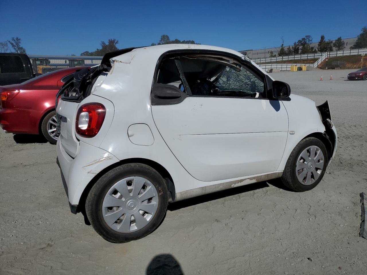 Lot #2970004902 2016 SMART FORTWO