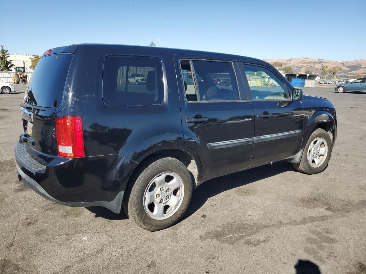 Lot #3006379124 2012 HONDA PILOT LX