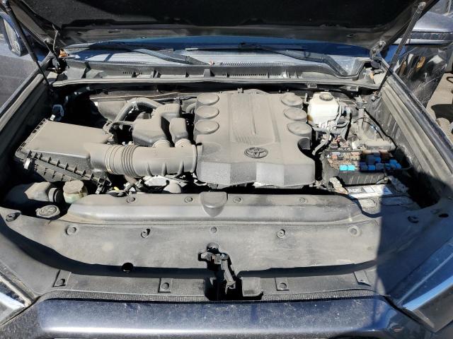 2018 TOYOTA 4RUNNER SR - JTEBU5JRXJ5485495