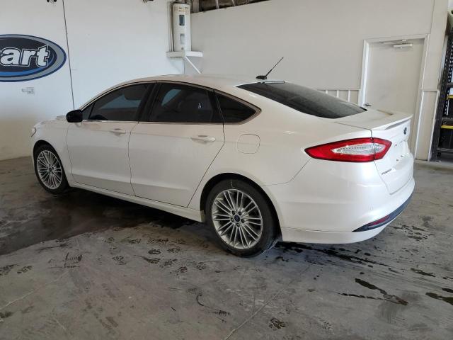 VIN 3FA6P0HDXGR143003 2016 Ford Fusion, SE no.2