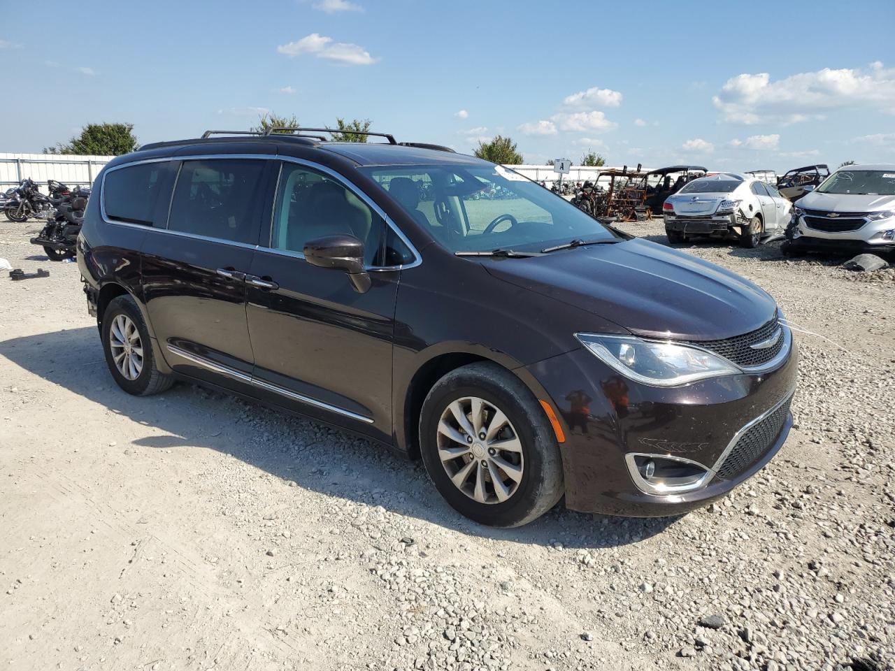 Lot #2991764166 2017 CHRYSLER PACIFICA T