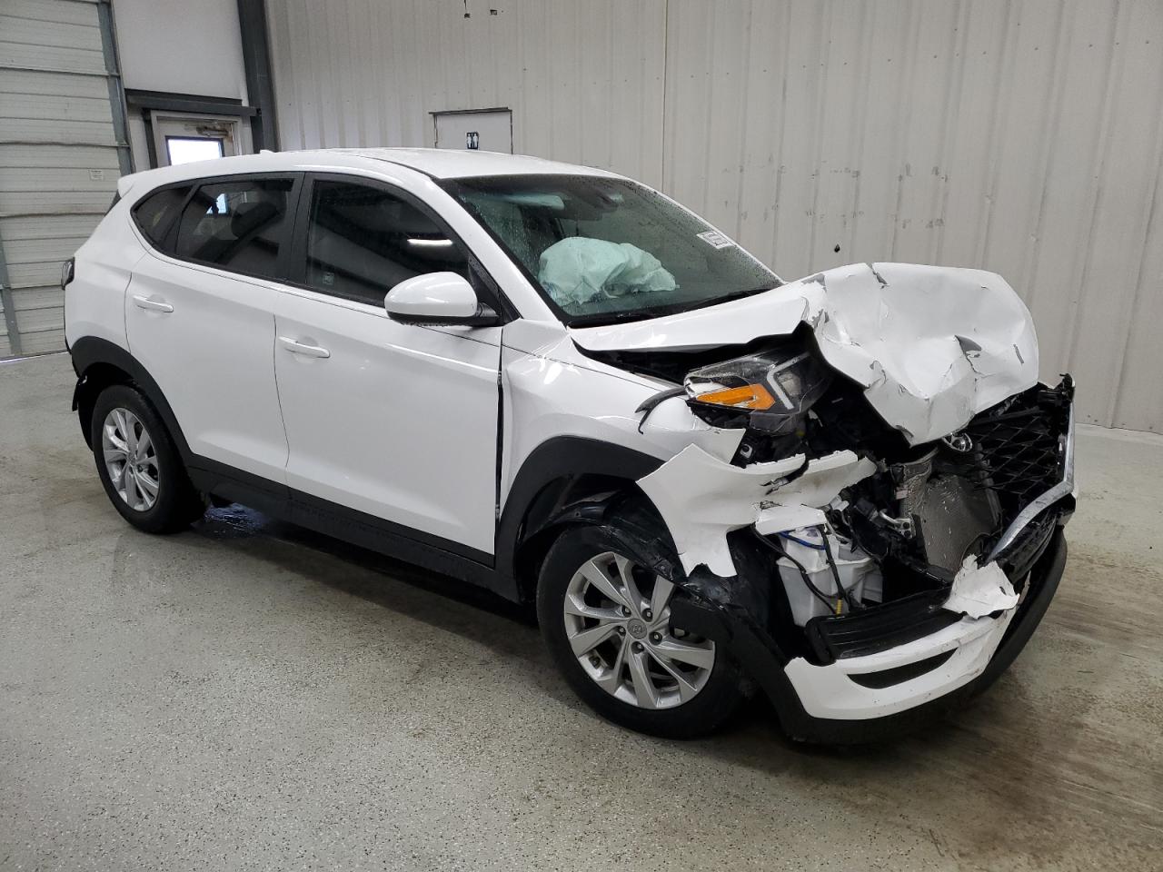 Lot #2960311732 2020 HYUNDAI TUCSON SE