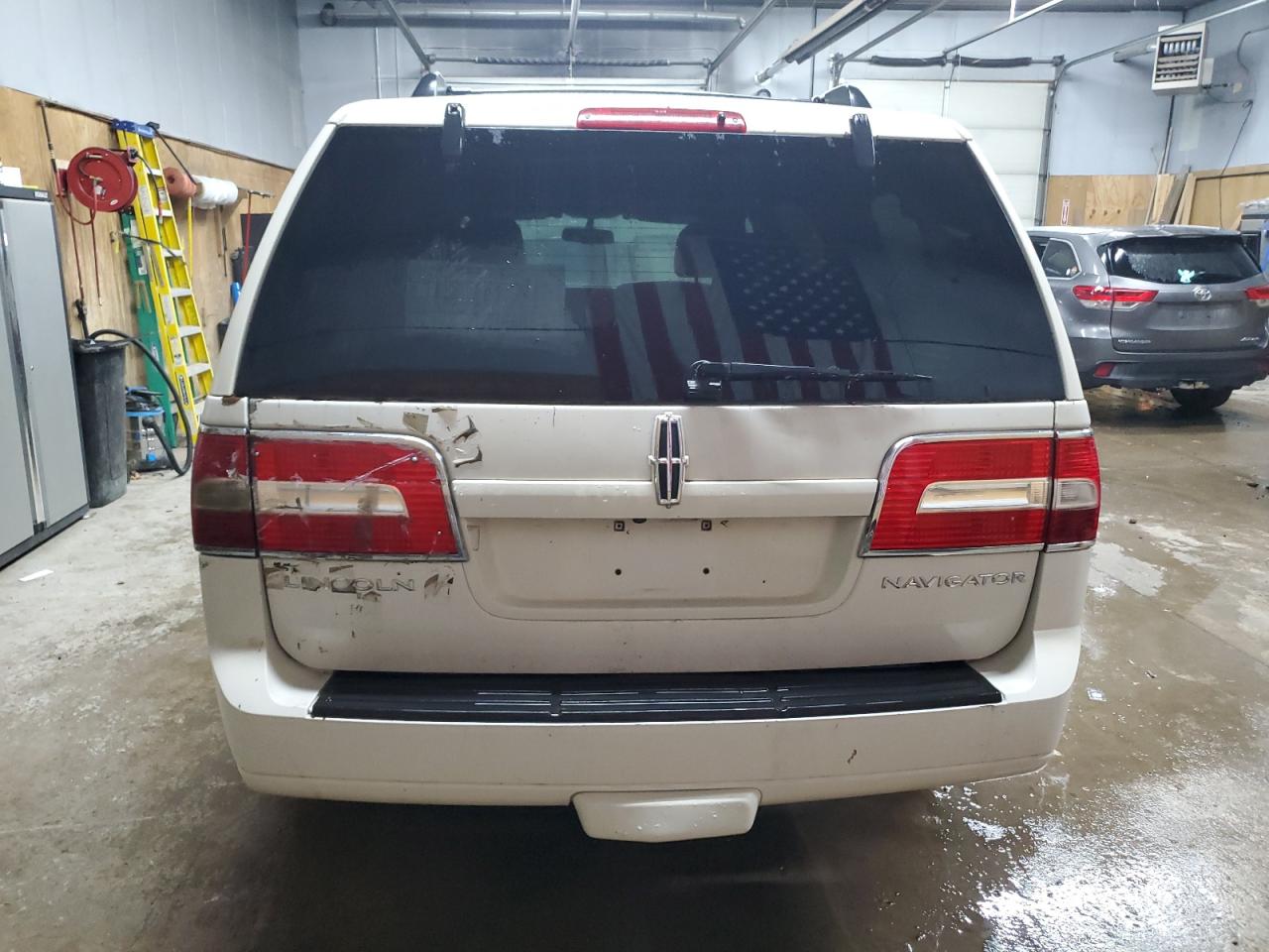 Lot #2955356568 2008 LINCOLN NAVIGATOR