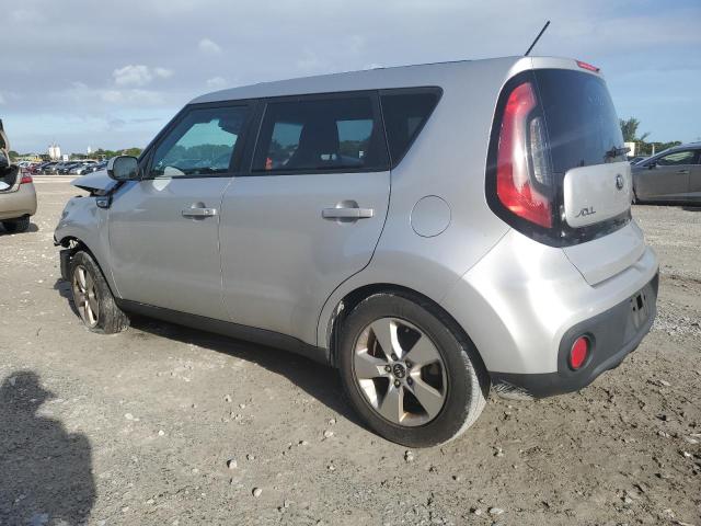 VIN KNDJN2A24J7509714 2018 KIA Soul no.2