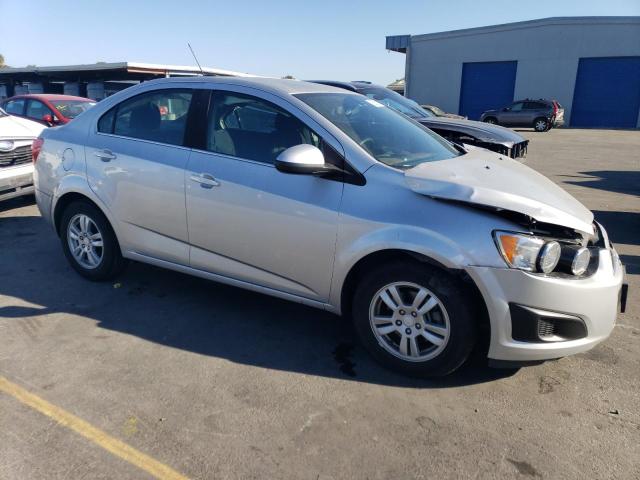 VIN 1G1JC5SH1G4135849 2016 Chevrolet Sonic, LT no.4