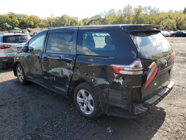 VIN 5TDZK3DC9FS538483 2015 Toyota Sienna no.2