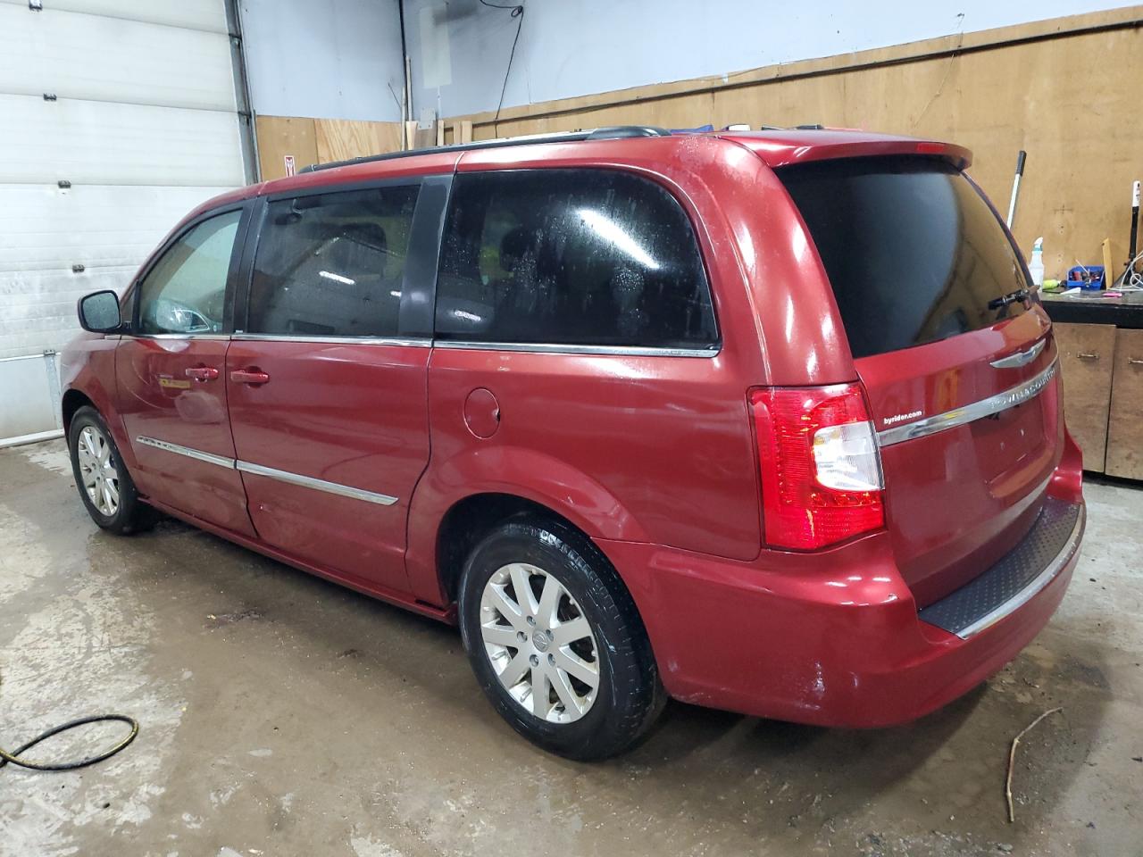 Lot #3020929743 2014 CHRYSLER TOWN & COU