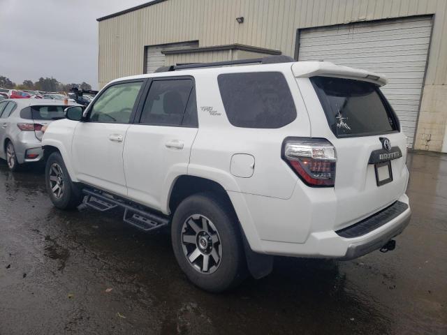 2021 TOYOTA 4RUNNER SR - JTERU5JR2M5841599
