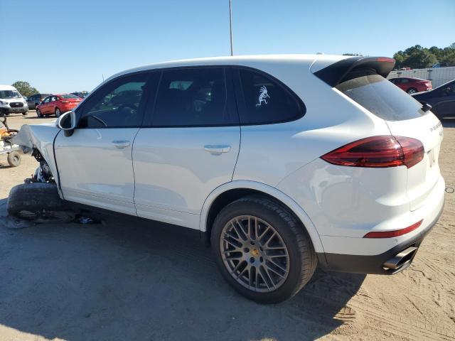 VIN WP1AA2A27HKA81008 2017 PORSCHE CAYENNE no.2