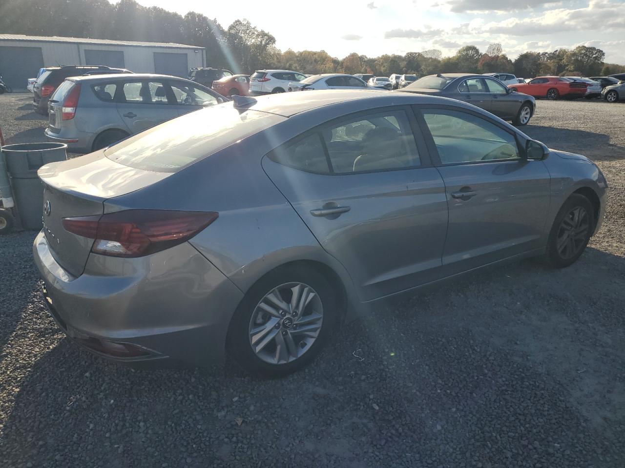 Lot #3033148048 2019 HYUNDAI ELANTRA SE