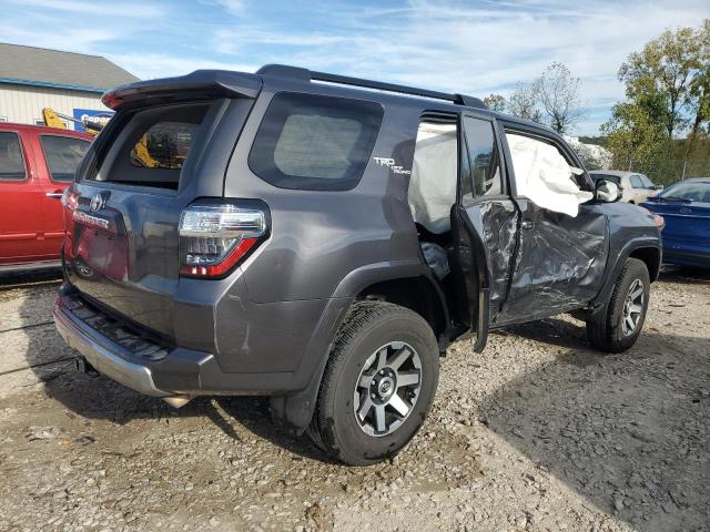 2020 TOYOTA 4RUNNER SR - JTEBU5JR2L5746962