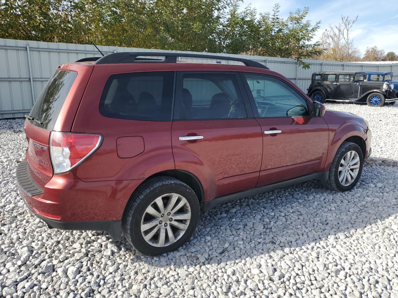 Lot #2935820631 2011 SUBARU FORESTER L