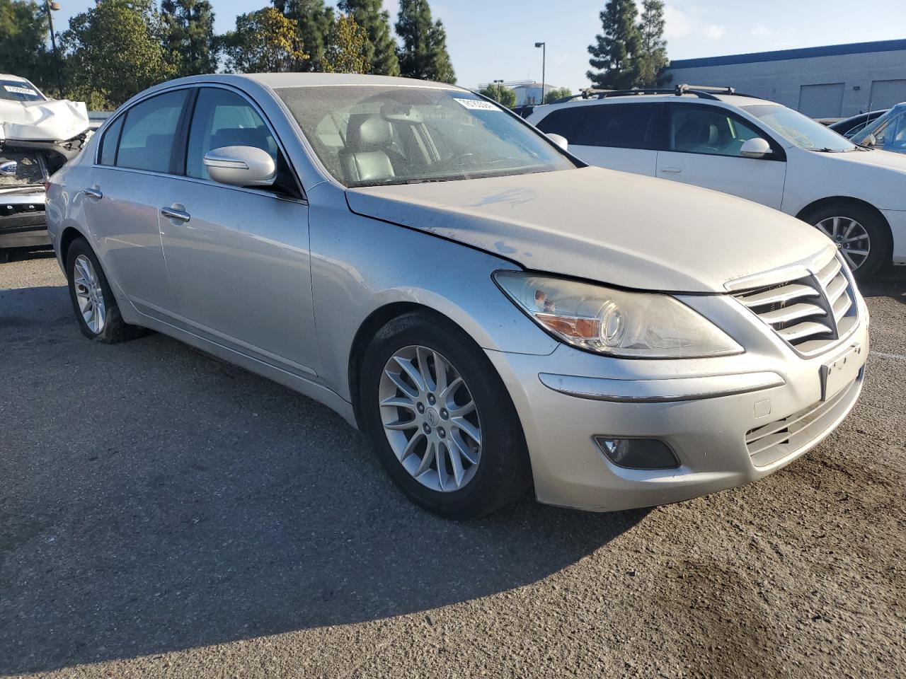 Lot #2943186387 2010 HYUNDAI GENESIS 3.