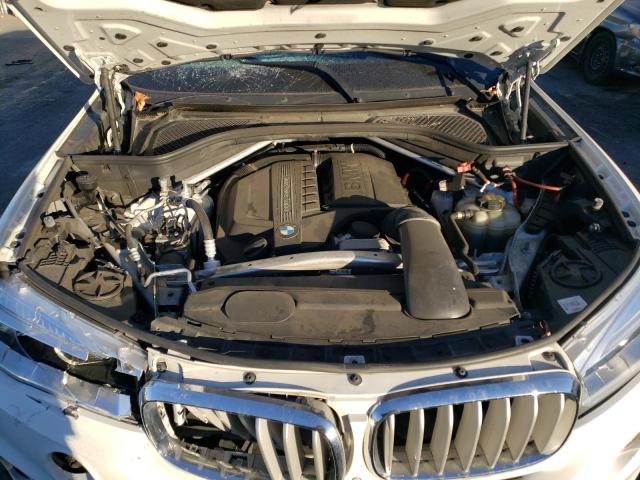 VIN 5UXKR2C57J0X09817 2018 BMW X5, Sdrive35I no.11