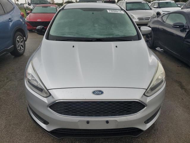 VIN 1FADP3K27JL283662 2018 Ford Focus, SE no.5