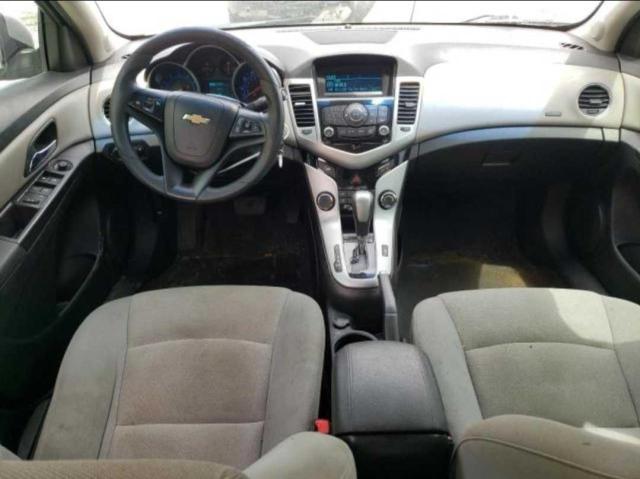 VIN 1G1PC5SB8F7178586 2015 Chevrolet Cruze, LT no.9