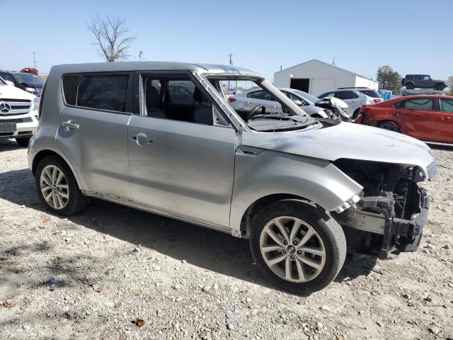 VIN KNDJP3A5XK7698672 2019 KIA SOUL no.4