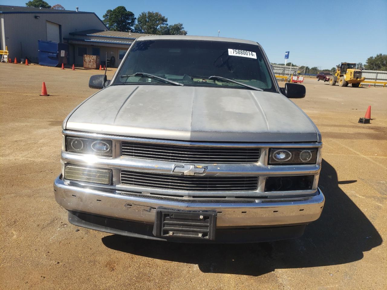 Lot #3041120205 1998 CHEVROLET GMT-400 C1