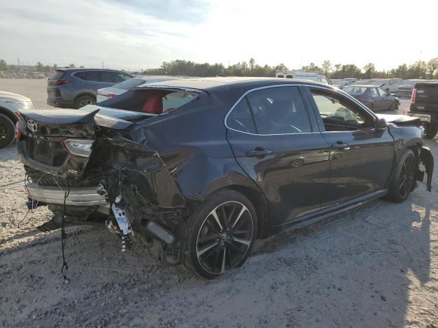 VIN 4T1B61HK7JU117809 2018 Toyota Camry, Xse no.3