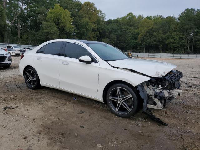 2020 MERCEDES-BENZ A 220 - W1K3G4EB4LJ230896