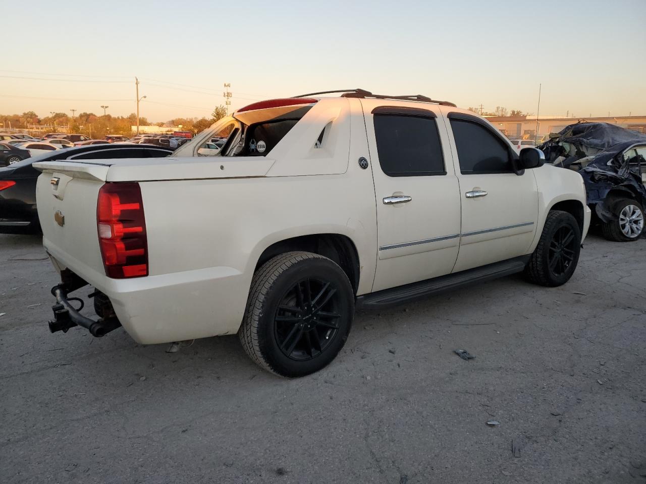 Lot #3020839753 2013 CHEVROLET AVALANCHE