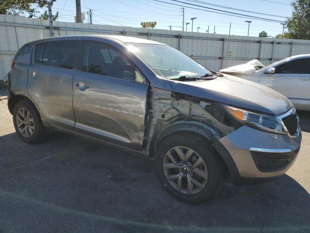 VIN KNDPBCAC3F7686005 2015 KIA Sportage, LX no.4