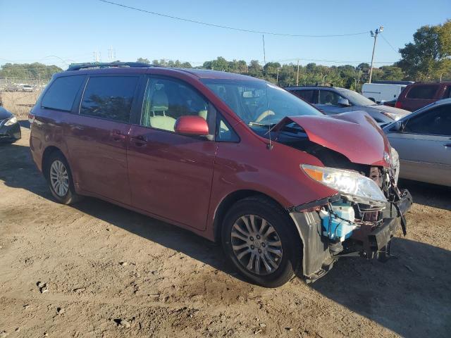 VIN 5TDYK3DC5ES414849 2014 Toyota Sienna, Xle no.4