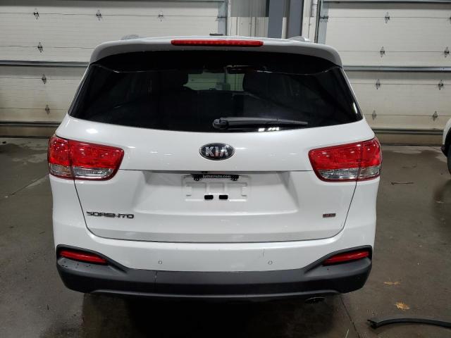 2016 KIA SORENTO LX - 5XYPGDA35GG022011