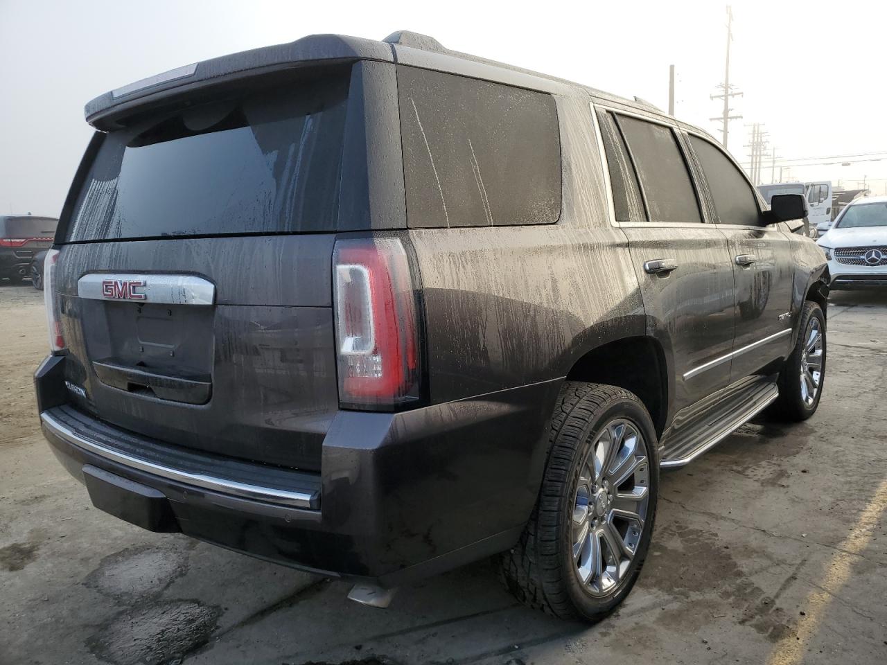 Lot #2969665281 2017 GMC YUKON DENA