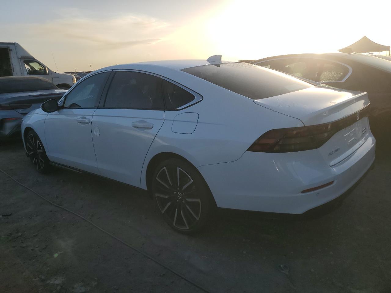 Lot #2998167283 2024 HONDA ACCORD TOU