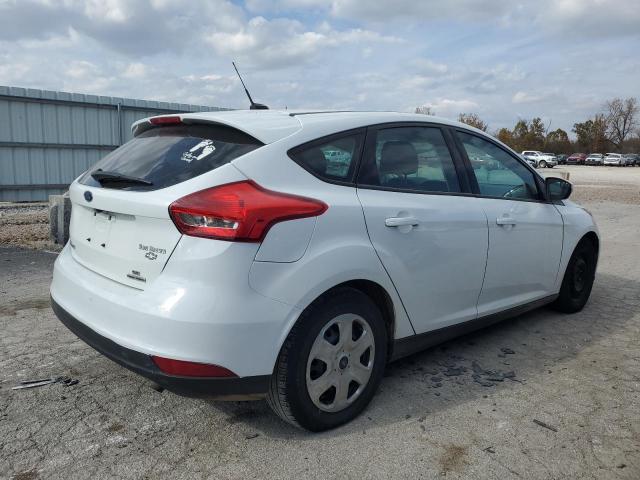 VIN 1FADP3K2XGL343295 2016 Ford Focus, SE no.3