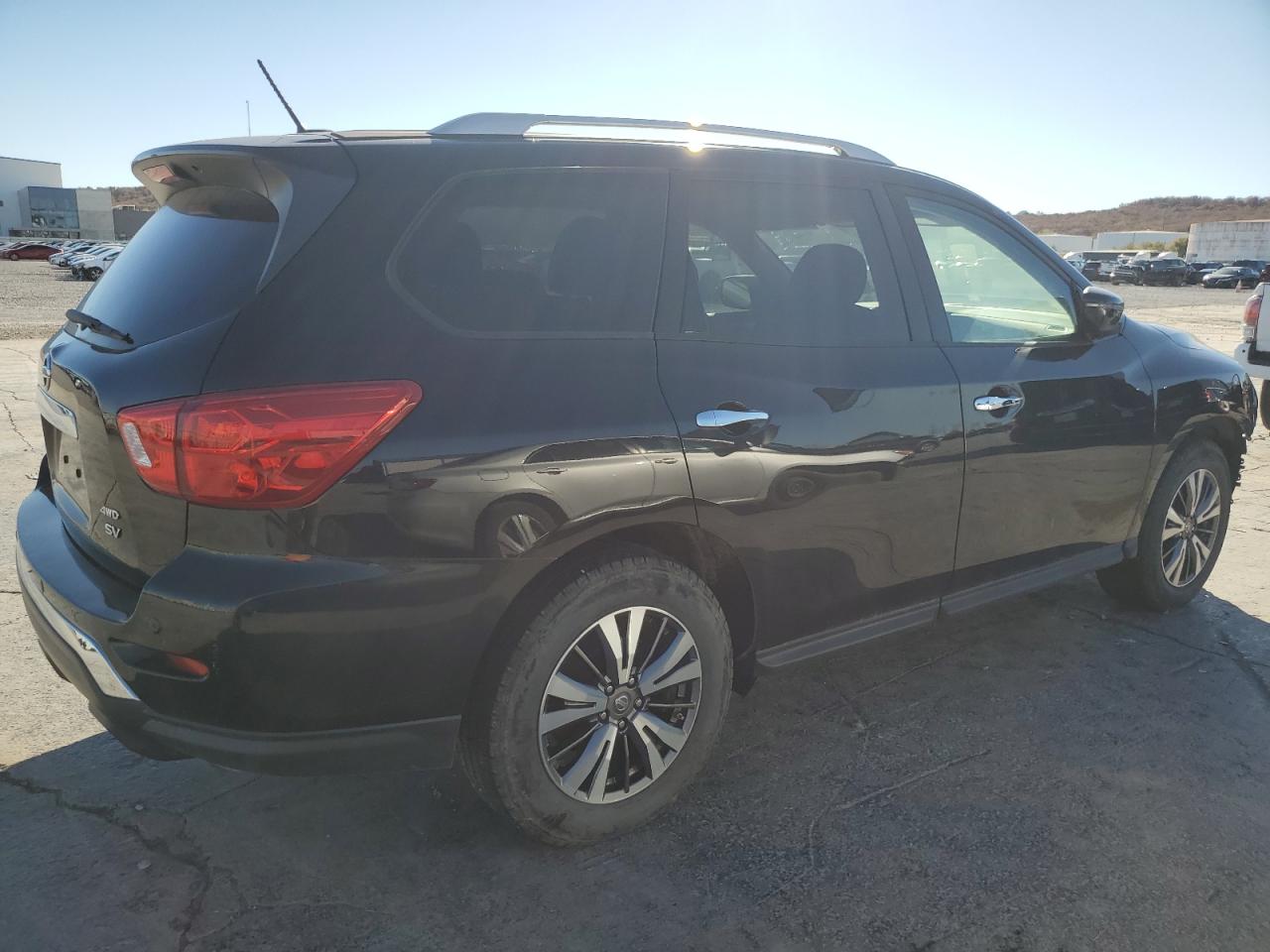 Lot #2974302459 2018 NISSAN PATHFINDER