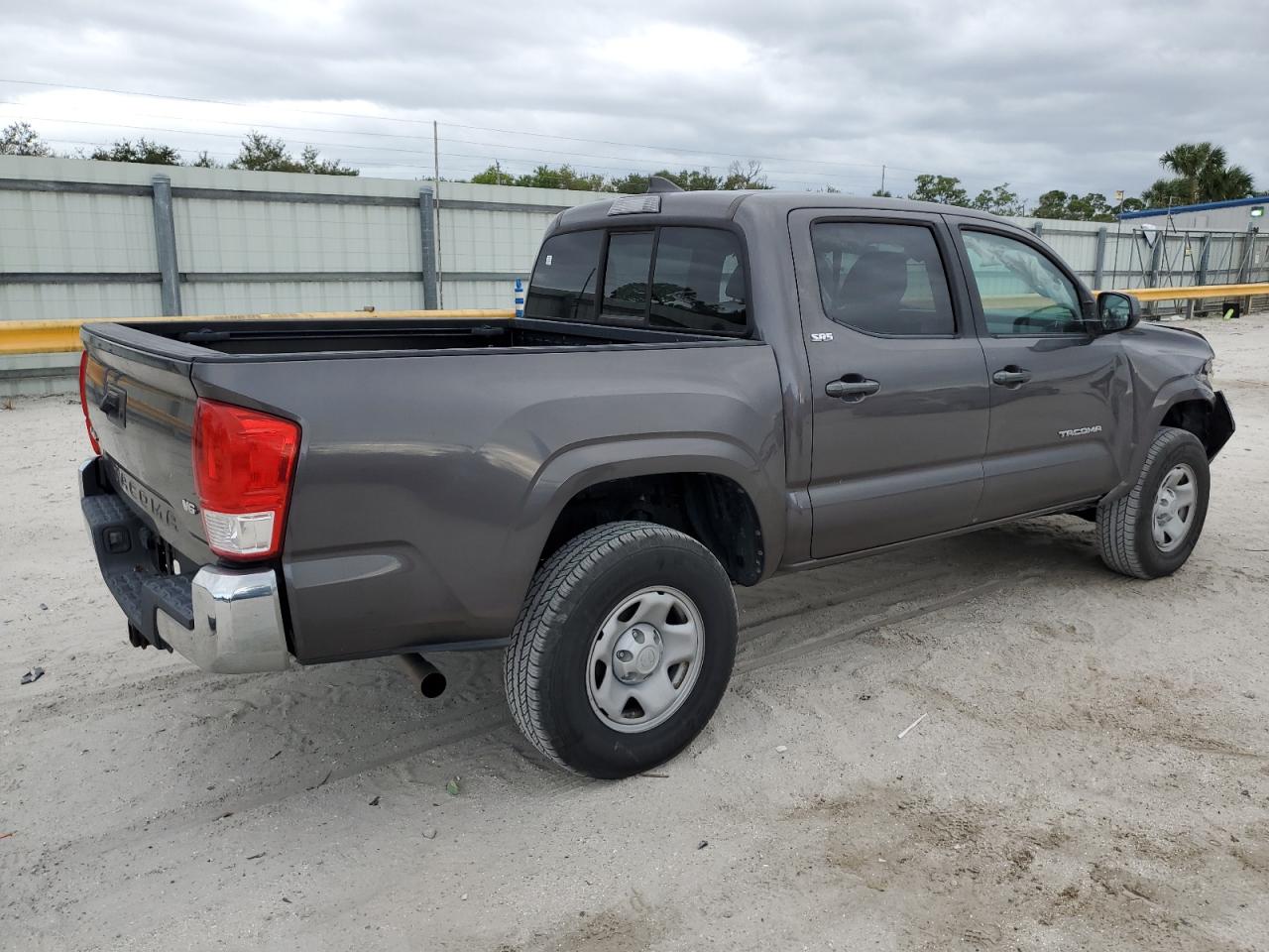 Lot #2989212636 2016 TOYOTA TACOMA DOU