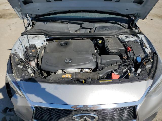 2017 INFINITI QX30 BASE - SJKCH5CR0HA033743