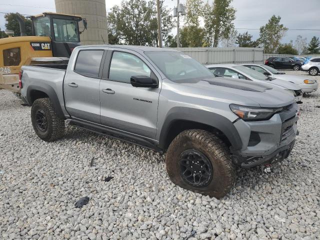 VIN 1GCPTFEKXR1232096 2024 Chevrolet Colorado, ZR2 no.4