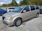 CHRYSLER TOWN & COU photo