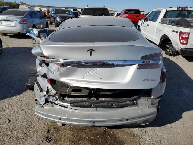 2016 TESLA MODEL S - 5YJSA1E43GF139431