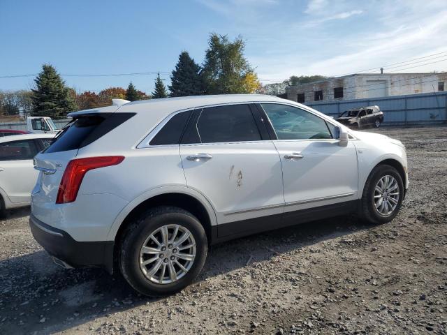 VIN 1GYKNBRS3JZ216782 2018 Cadillac XT5 no.3