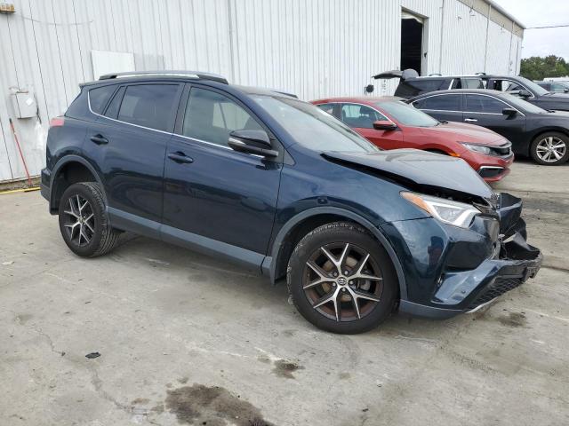 VIN JTMJFREV9JJ190968 2018 Toyota RAV4, SE no.4