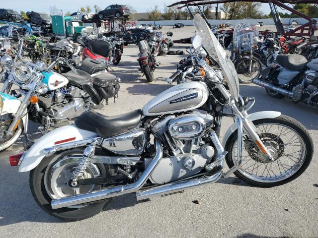 HARLEY-DAVIDSON XL883 C 2009 white road/str gas 1HD4CP2129K446593 photo #1