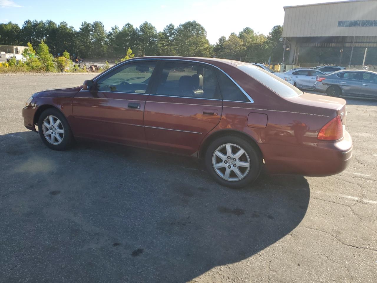 Lot #2935693850 2002 TOYOTA AVALON XL