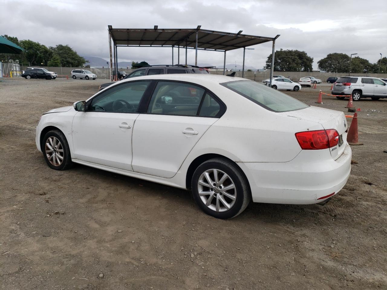 Lot #3024620592 2011 VOLKSWAGEN JETTA