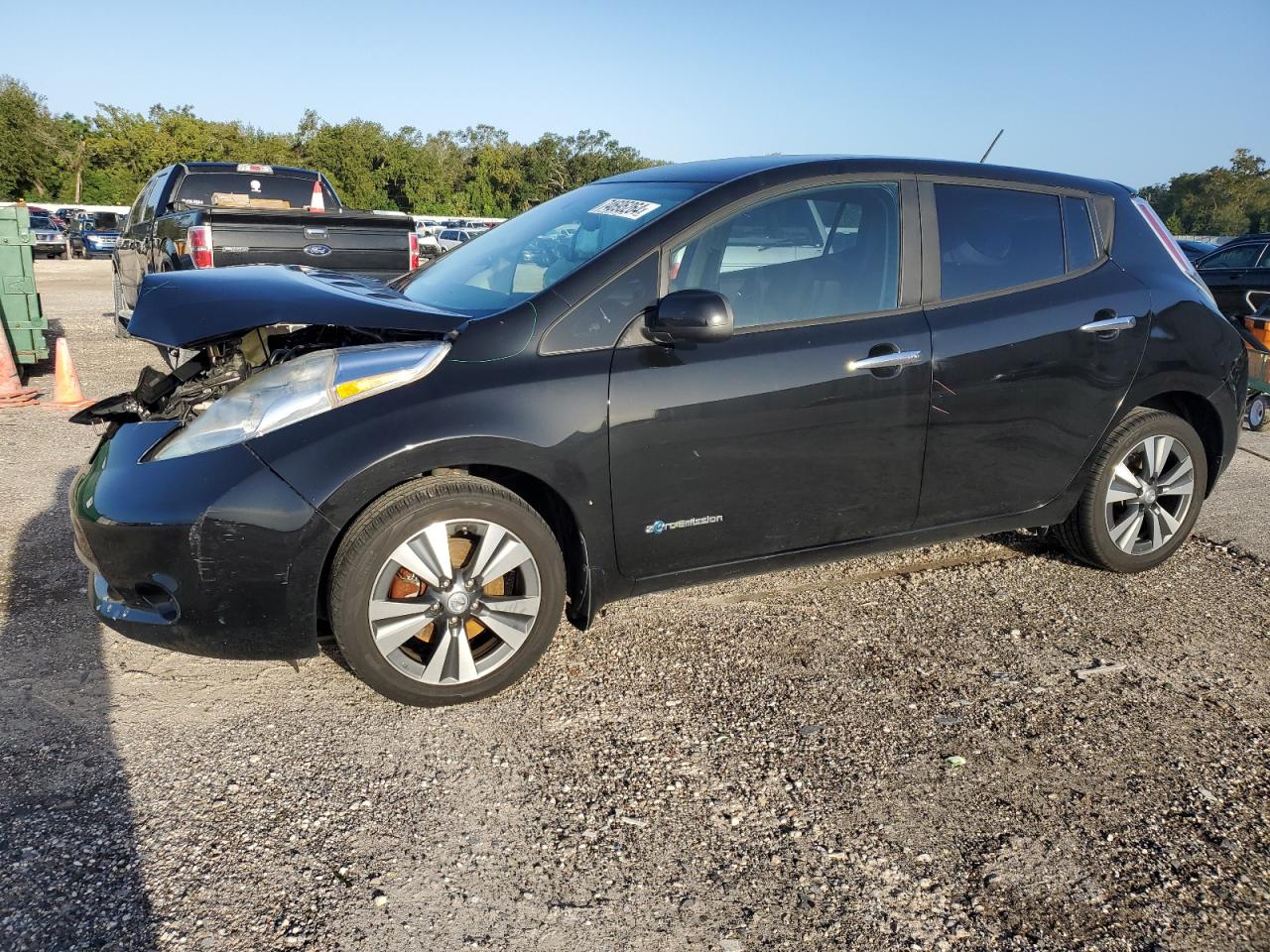 Lot #3033349823 2015 NISSAN LEAF S