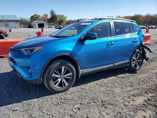 VIN JTMRFREV7JJ226904 2018 Toyota RAV4, Adventure no.1