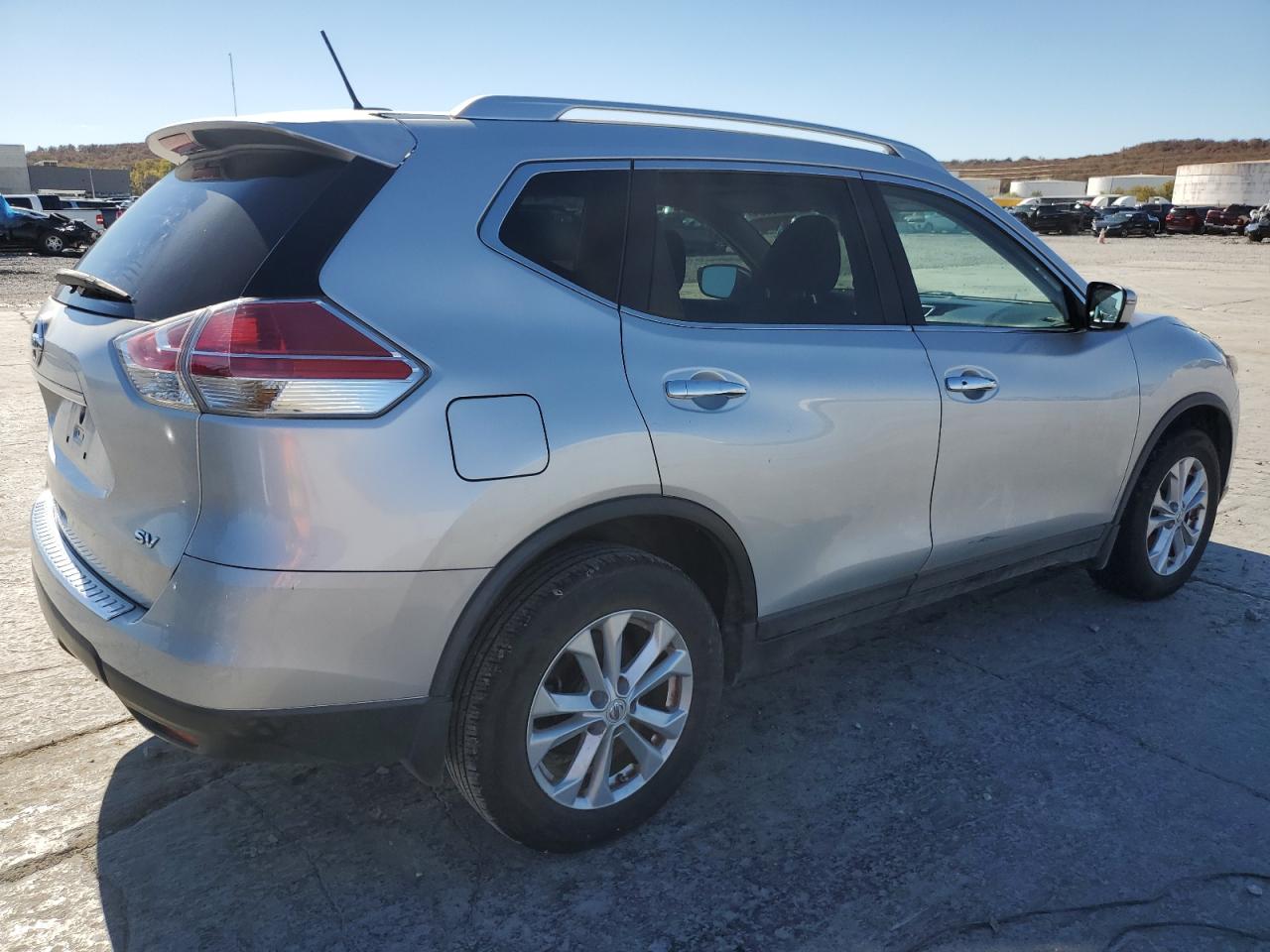 Lot #2954831168 2016 NISSAN ROGUE S