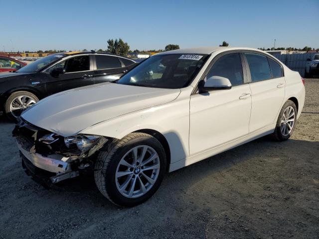 VIN WBA8A9C34HK864699 2017 BMW 3 Series, 320 I no.1