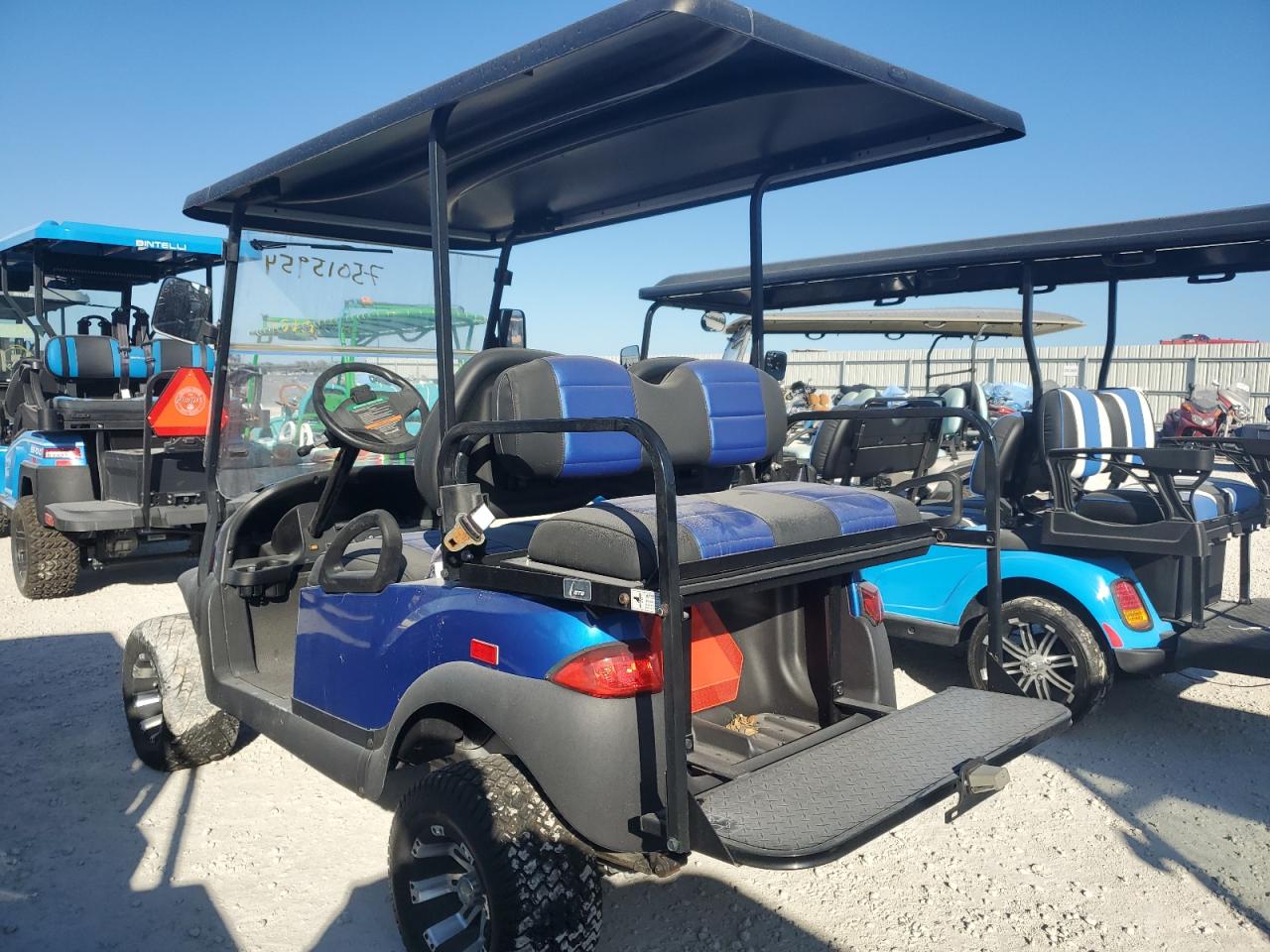 Lot #3026302455 2012 CLUB GOLF CART