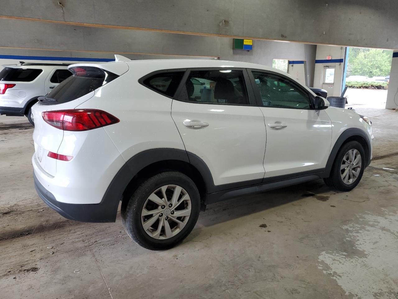 Lot #2942994301 2020 HYUNDAI TUCSON SE