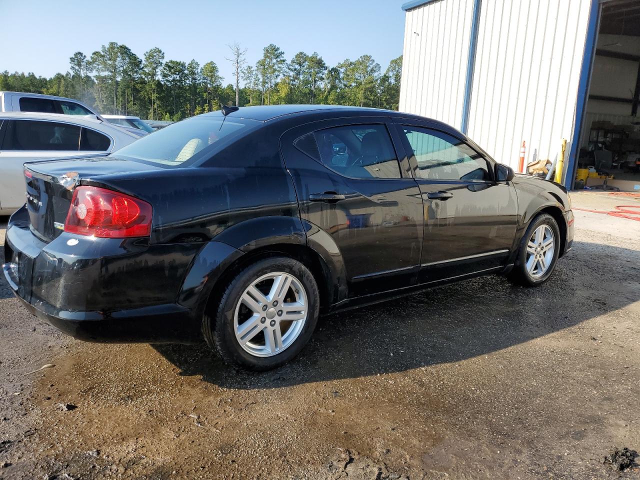 Lot #2902789284 2013 DODGE AVENGER SX