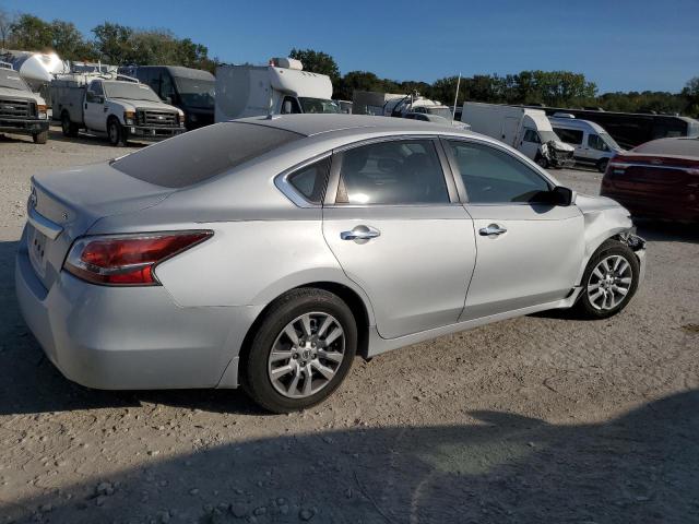 VIN 1N4AL3AP7FN368766 2015 Nissan Altima, 2.5 no.3